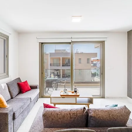 Διαμέρισμα Adolina One Bedroom 204 By Ezoria
