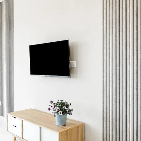 Adolina One Bedroom 204 By Ezoria Διαμέρισμα Πάφος