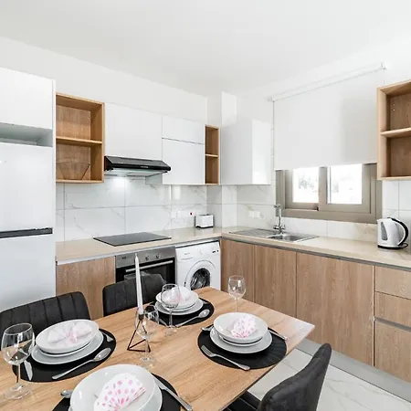 Adolina One Bedroom 204 By Ezoria * Paphos
